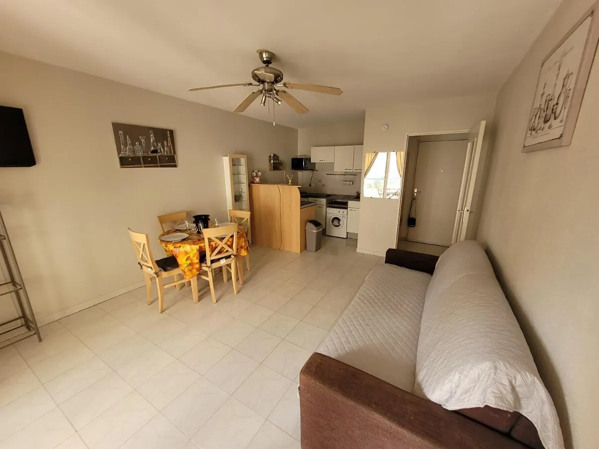 Appartement Le Petit Cocon - Fréjus Plage France